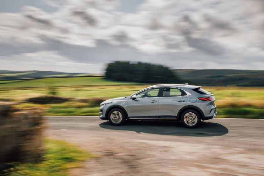 Kia XCeed 1.0 T-GDi 2019 года  (UK) (фото 15 из 91)
